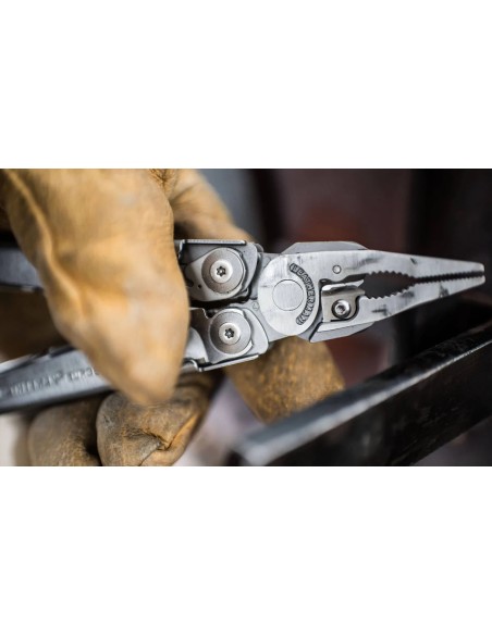 Leatherman Surge Multitööriist