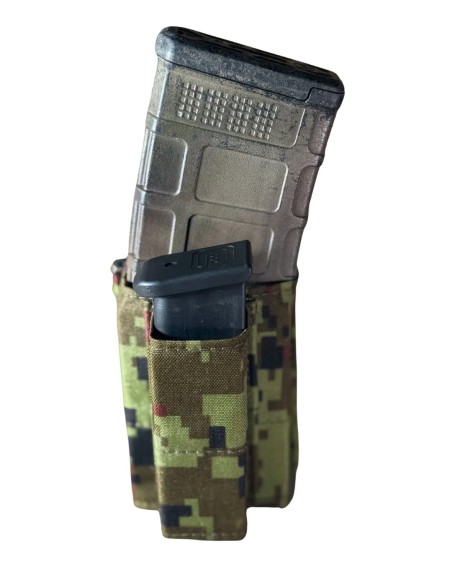 Marras Sarvik (AR/Püstol Kydex salvetasku)