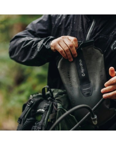 Hydrapak Force 2L joogiveekott (hall)