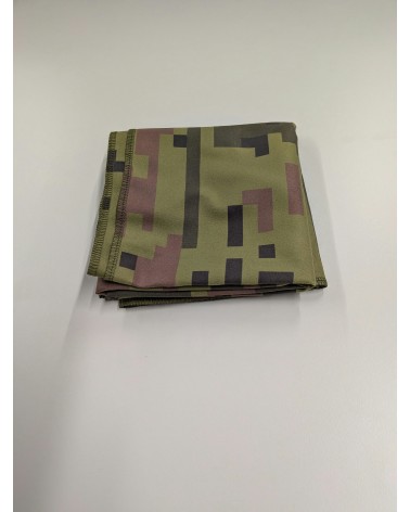 Steelcore Field Towel mikrofiiberrätik (erinevad värvid)