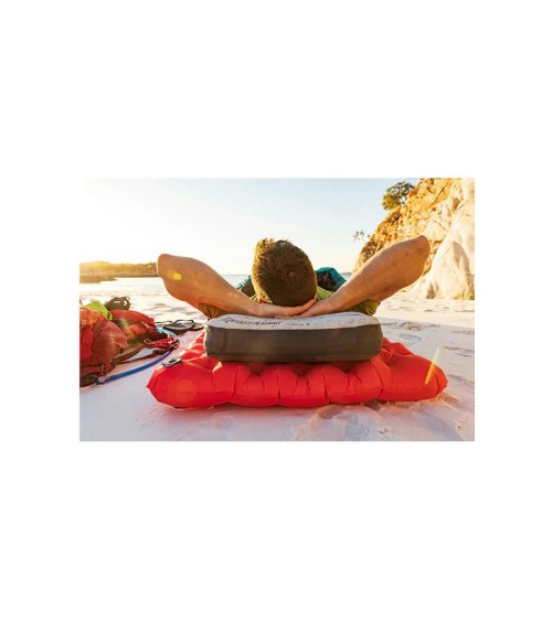 Sea to Summit Aeros Down Pillow Deluxe hall