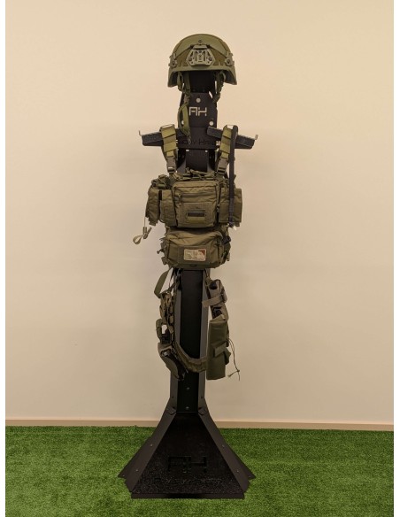 Armory Hanger täiskomplekt